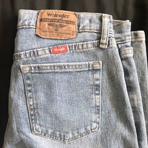 Wrangler jeans. 31*30